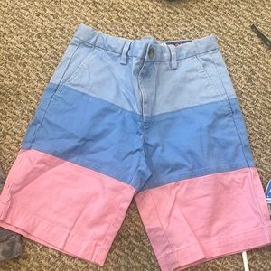 Vineyard Vines shorts